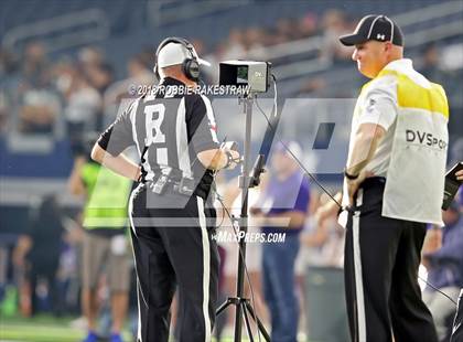 Thumbnail 1 in Canadian vs. Newton (UIL 3A Division 2 Championship) photogallery.