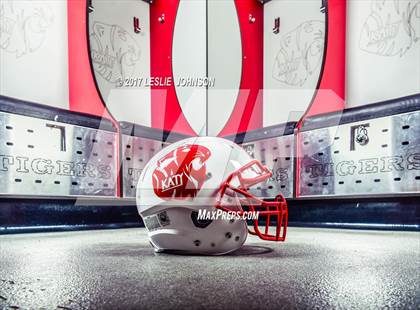 Thumbnail 2 in Katy (Preseason Early Contenders Photo Shoot) photogallery.