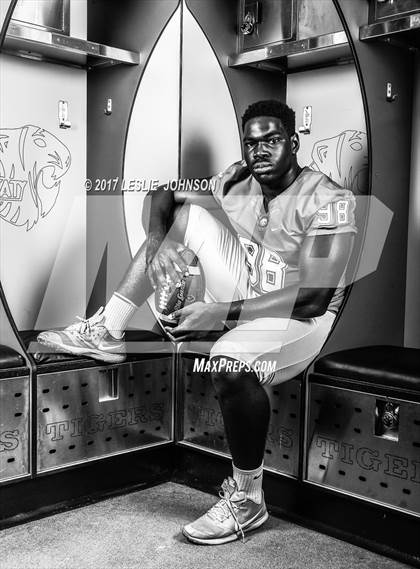Thumbnail 1 in Katy (Preseason Early Contenders Photo Shoot) photogallery.