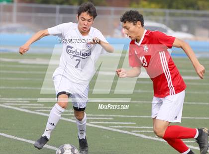 Thumbnail 2 in Carlsbad vs. Montgomery (Grossmont Holiday Tournament) photogallery.