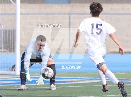 Thumbnail 3 in Carlsbad vs. Montgomery (Grossmont Holiday Tournament) photogallery.