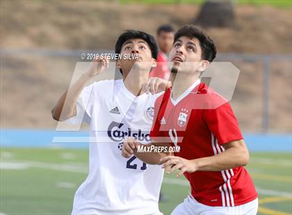 Thumbnail 1 in Carlsbad vs. Montgomery (Grossmont Holiday Tournament) photogallery.