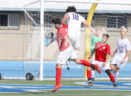 Thumbnail 2 in Carlsbad vs. Montgomery (Grossmont Holiday Tournament) photogallery.