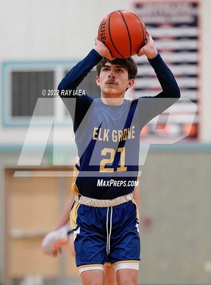 Thumbnail 3 in Elk Grove @ Cosumnes Oaks photogallery.