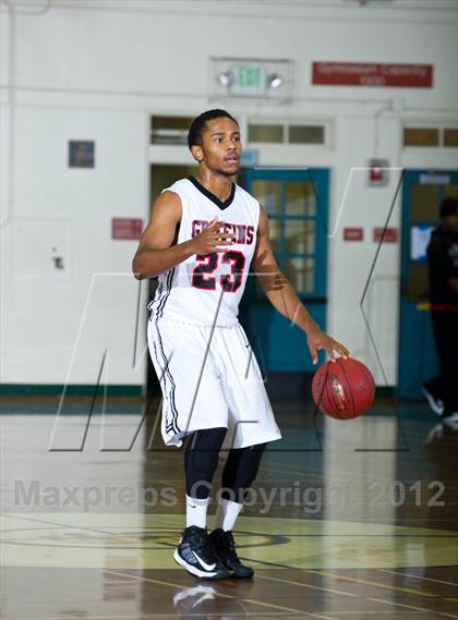 Thumbnail 2 in Camarillo [Adolfo] vs Buckley (Santa Barbara Holiday Classic) photogallery.