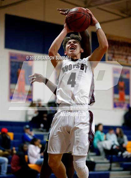 Thumbnail 2 in Isabella vs Thorsby (Chilton County Tournament) photogallery.
