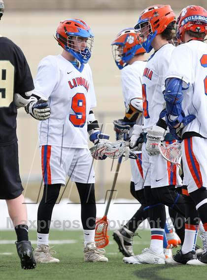 Thumbnail 3 in Livonia vs. Rush-Henrietta photogallery.