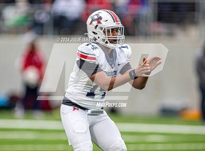 Thumbnail 1 in North Shore vs. Atascocita (UIL 6A D1 Region 3 Football Quarterfinal) photogallery.