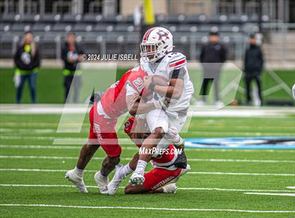 Thumbnail 2 in North Shore vs. Atascocita (UIL 6A D1 Region 3 Football Quarterfinal) photogallery.