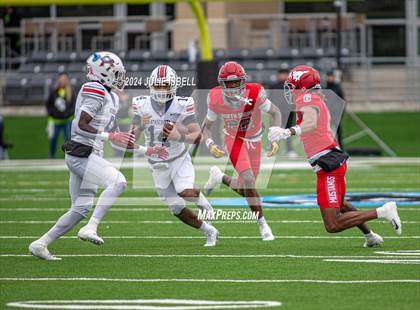 Thumbnail 1 in North Shore vs. Atascocita (UIL 6A D1 Region 3 Football Quarterfinal) photogallery.