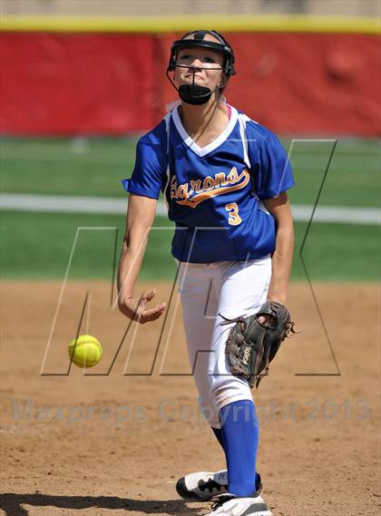 Thumbnail 2 in Fountain Valley @ Orange Lutheran (Game 2) photogallery.