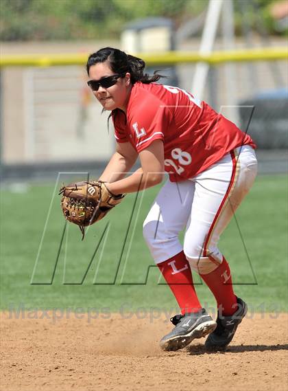 Thumbnail 3 in Fountain Valley @ Orange Lutheran (Game 2) photogallery.