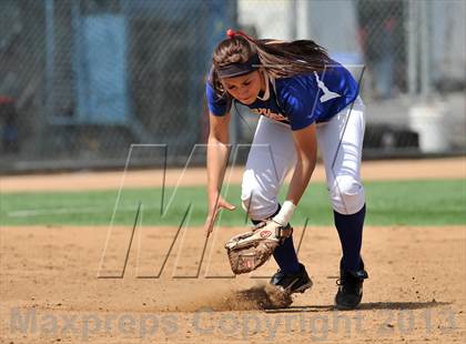 Thumbnail 3 in Fountain Valley @ Orange Lutheran (Game 2) photogallery.