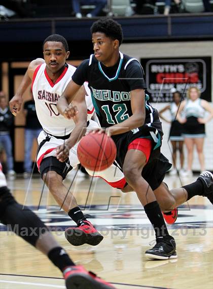 Thumbnail 2 in Salesian vs. Sheldon (CIF NorCal Regional Open Division Semifinal) photogallery.