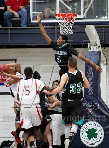 Thumbnail 1 in Salesian vs. Sheldon (CIF NorCal Regional Open Division Semifinal) photogallery.