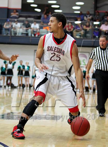 Thumbnail 3 in Salesian vs. Sheldon (CIF NorCal Regional Open Division Semifinal) photogallery.