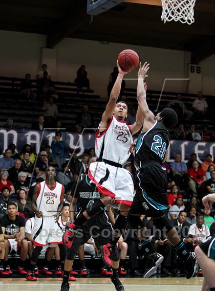 Thumbnail 3 in Salesian vs. Sheldon (CIF NorCal Regional Open Division Semifinal) photogallery.