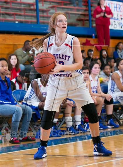 Thumbnail 3 in Millington Central vs Bartlett photogallery.
