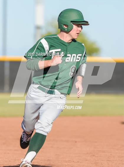 Thumbnail 2 in Ralston Valley vs. West Salem (Coach Bob Invitational) photogallery.