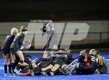 Thumbnail 2 in Nansemond River vs. Cox (VHSL Class 5 Final) photogallery.