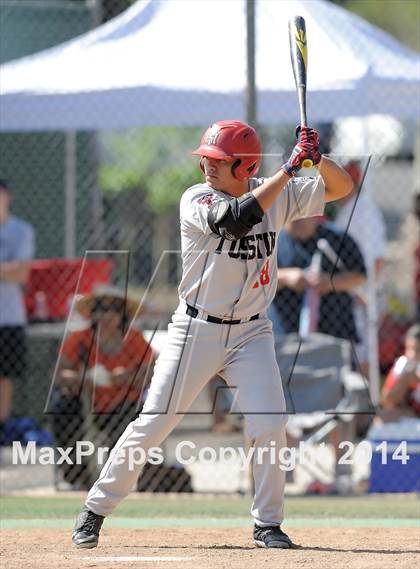 Thumbnail 2 in Tustin @ Orange Lutheran (Game 2) photogallery.