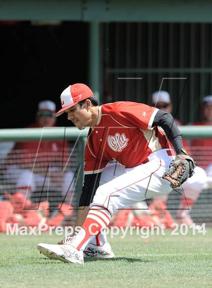 Thumbnail 2 in Tustin @ Orange Lutheran (Game 2) photogallery.