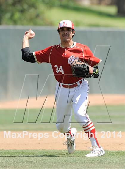 Thumbnail 2 in Tustin @ Orange Lutheran (Game 2) photogallery.