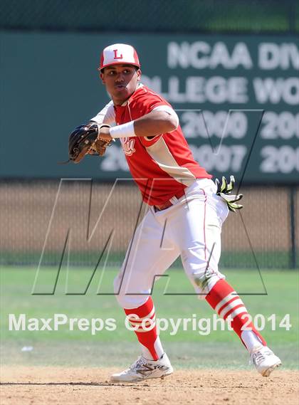Thumbnail 2 in Tustin @ Orange Lutheran (Game 2) photogallery.