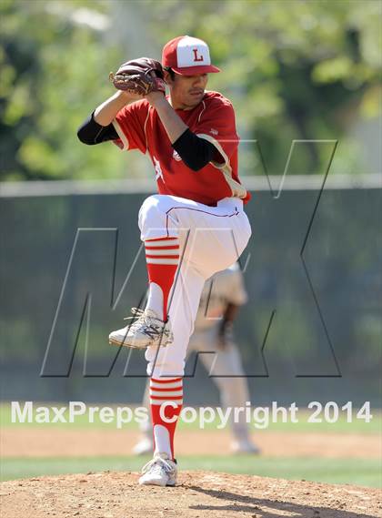 Thumbnail 3 in Tustin @ Orange Lutheran (Game 2) photogallery.