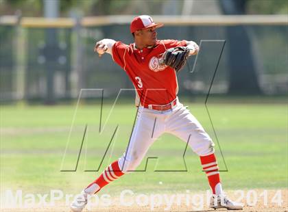 Thumbnail 1 in Tustin @ Orange Lutheran (Game 2) photogallery.