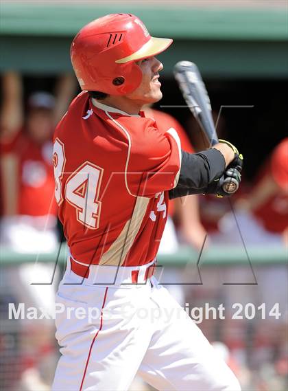 Thumbnail 3 in Tustin @ Orange Lutheran (Game 2) photogallery.