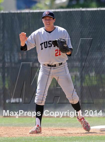 Thumbnail 3 in Tustin @ Orange Lutheran (Game 2) photogallery.