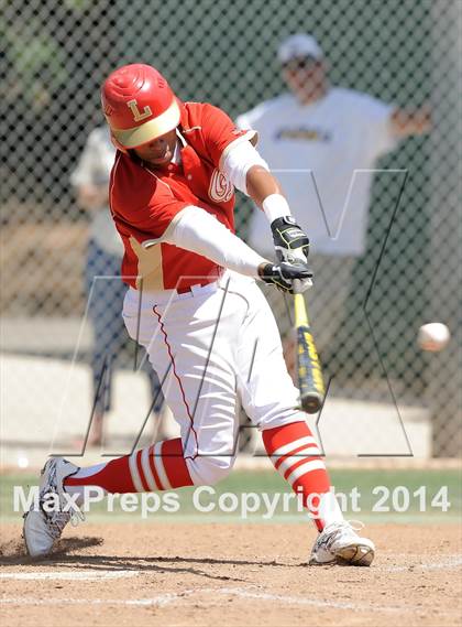 Thumbnail 2 in Tustin @ Orange Lutheran (Game 2) photogallery.