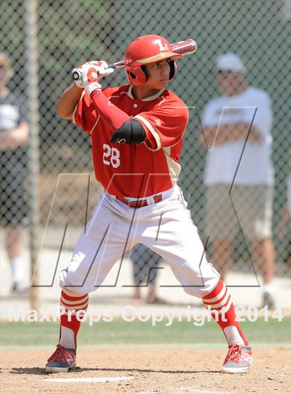 Thumbnail 2 in Tustin @ Orange Lutheran (Game 2) photogallery.