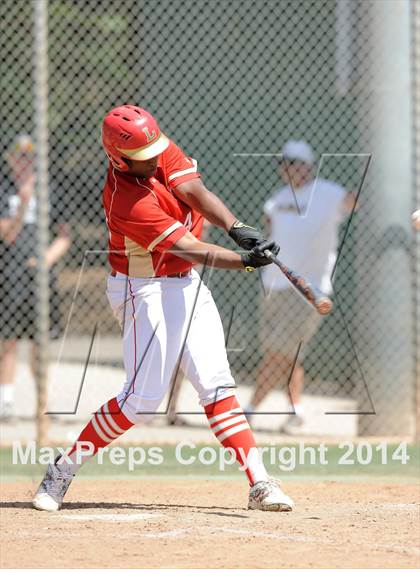 Thumbnail 3 in Tustin @ Orange Lutheran (Game 2) photogallery.