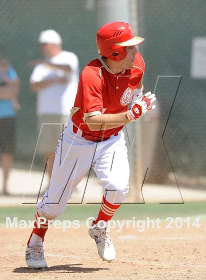 Thumbnail 2 in Tustin @ Orange Lutheran (Game 2) photogallery.