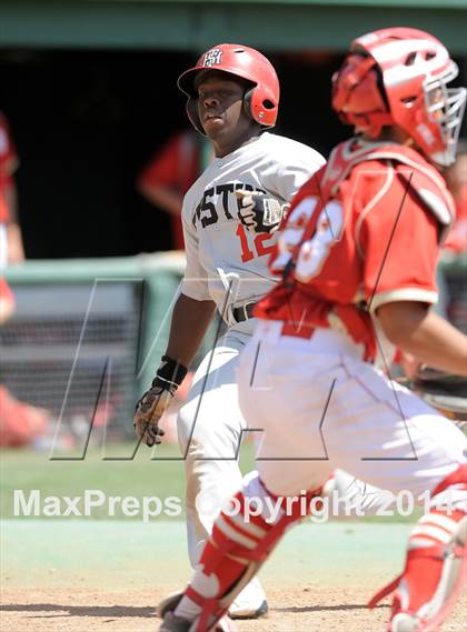 Thumbnail 3 in Tustin @ Orange Lutheran (Game 2) photogallery.