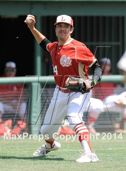 Thumbnail 2 in Tustin @ Orange Lutheran (Game 2) photogallery.