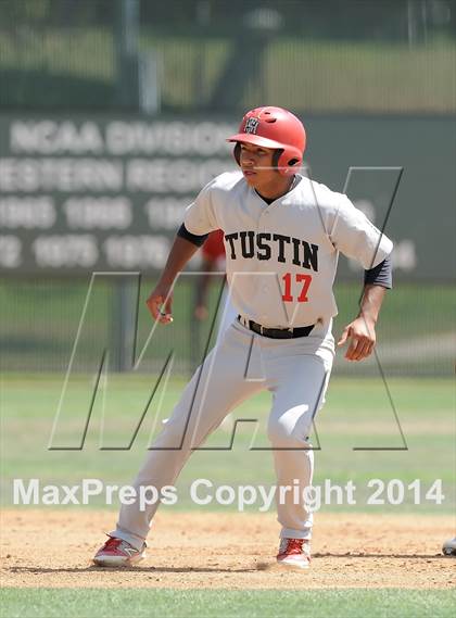Thumbnail 1 in Tustin @ Orange Lutheran (Game 2) photogallery.