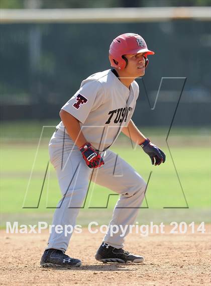 Thumbnail 3 in Tustin @ Orange Lutheran (Game 2) photogallery.