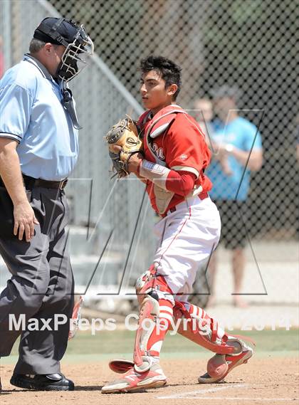 Thumbnail 1 in Tustin @ Orange Lutheran (Game 2) photogallery.