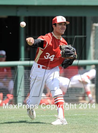 Thumbnail 3 in Tustin @ Orange Lutheran (Game 2) photogallery.