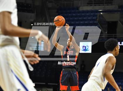 Thumbnail 2 in West Aurora vs. Bloom (Chicago Elite Classic) photogallery.