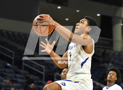 Thumbnail 1 in West Aurora vs. Bloom (Chicago Elite Classic) photogallery.