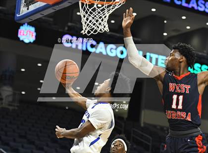 Thumbnail 3 in West Aurora vs. Bloom (Chicago Elite Classic) photogallery.