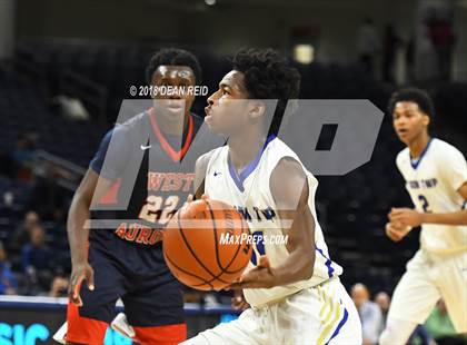 Thumbnail 1 in West Aurora vs. Bloom (Chicago Elite Classic) photogallery.