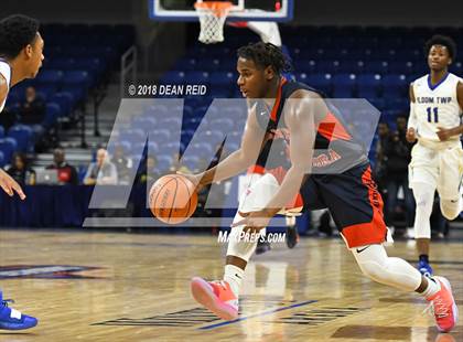 Thumbnail 2 in West Aurora vs. Bloom (Chicago Elite Classic) photogallery.