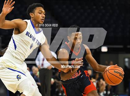 Thumbnail 3 in West Aurora vs. Bloom (Chicago Elite Classic) photogallery.