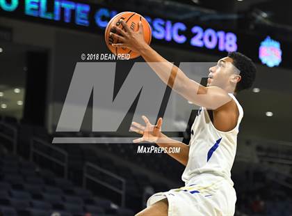 Thumbnail 2 in West Aurora vs. Bloom (Chicago Elite Classic) photogallery.