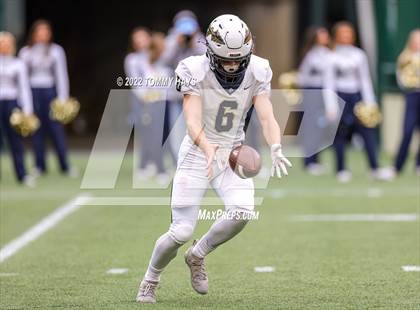 Thumbnail 3 in Lewisville vs. Keller (UIL 6A D1 Region Playoff) photogallery.